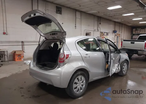 2013 Toyota Prius C One from USA, damaged, VIN JTDKDTB38D1055527